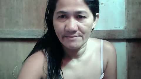 Snapshot of hot_mama09 chatting on February 17, 7:26 am hotmama online show from February 17, 7:26 am