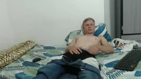 angel online show from March 11, 1:26 am