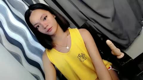 SWEET AGATHA online show from March 12, 5:02 am