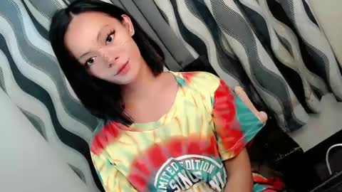 SWEET AGATHA online show from March 6, 9:14 am