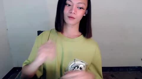 SWEET AGATHA online show from October 22, 5:14 pm