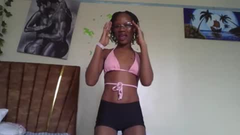 hot petite100 online show from November 2, 5:18 am