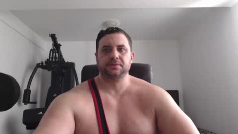 Stefano.. online show from February 16, 1:05 pm
