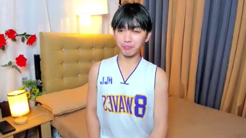 Kenny online show from November 17, 5:21 am