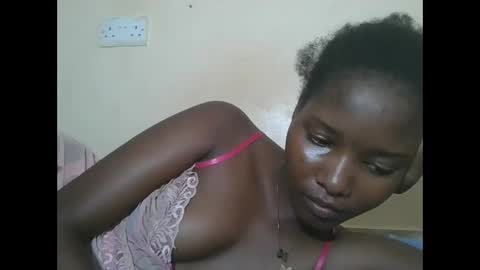 love online show from November 19, 7:01 pm