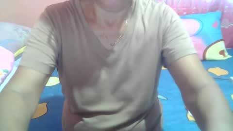 Snapshot of hotbetty_45 chatting on January 15, 10:57 pm hotbetty_45 online show from January 15, 10:57 pm