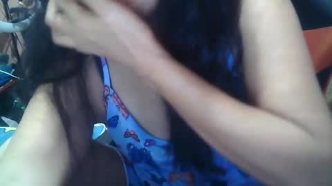 Snapshot of hotbetty_45 chatting on February 11, 9:09 am hotbetty_45 online show from February 11, 9:09 am