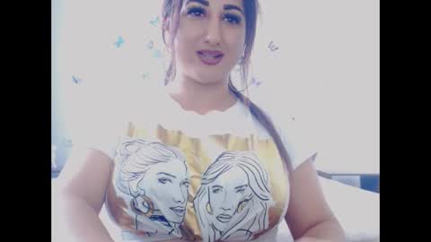 hotboobsmaya online show from September 19, 11:03 am