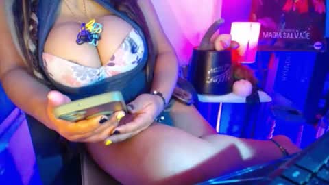 hotbritneyxx online show from February 21, 8:07 am