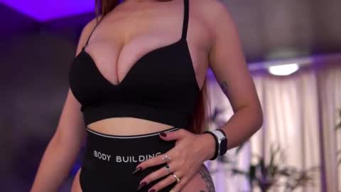 Anais online show from October 3, 9:17 am