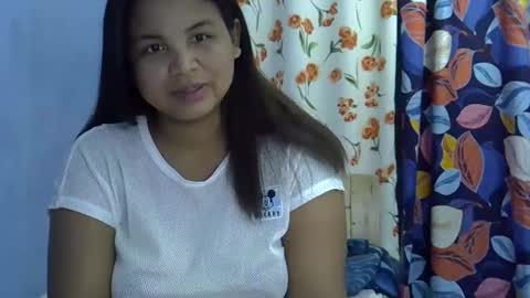 hotcelici online show from October 22, 10:18 am