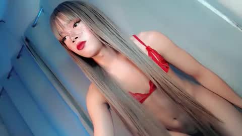 hotchescacummer online show from December 13, 7:53 pm