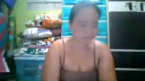 hotchicks4uxx online show from July 7, 1:29 am