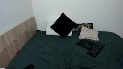 KRISS LUNA online show from July 18, 11:18 pm