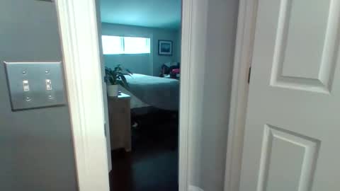 hotdog1124 online show from December 14, 5:19 pm