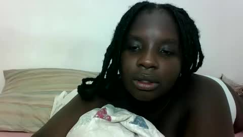 EBBY online show from September 25, 4:58 pm