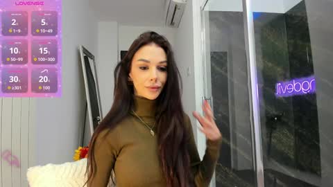 hotfallingdevil online show from November 2, 6:24 am