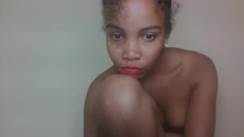 hotfelicia online show from May 9, 4:35 pm