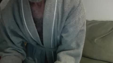 hotfrenchdadd online show from December 26, 8:50 am