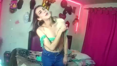 hotgui84 online show from February 25, 2:48 am