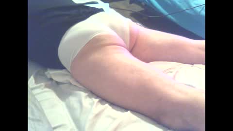 hotguynpanties online show from September 24, 9:05 am