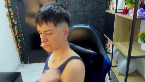 hannah online show from April 5, 2:30 am