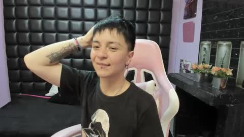 hannah online show from November 19, 4:17 pm