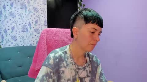 hannah online show from September 24, 2:29 am