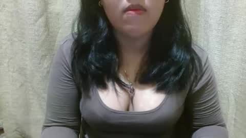 hotiemorenagurl18 online show from October 19, 9:36 am