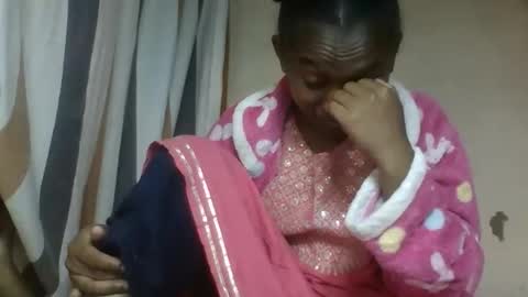 veronique online show from September 9, 6:30 pm