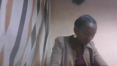 veronique online show from October 21, 4:39 am