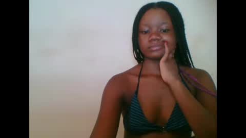 Snapshot of hotjeylee chatting on March 12, 10:59 am LOYCE online show from March 12, 10:59 am