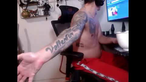hotkinkytat online show from February 24, 4:27 am