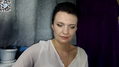 hotmamaqueen234 online show from May 11, 4:04 pm