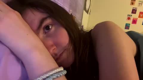 hotmommy2003 online show from January 29, 8:46 pm