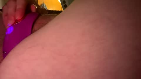 hotmommy2003 online show from January 20, 4:21 am