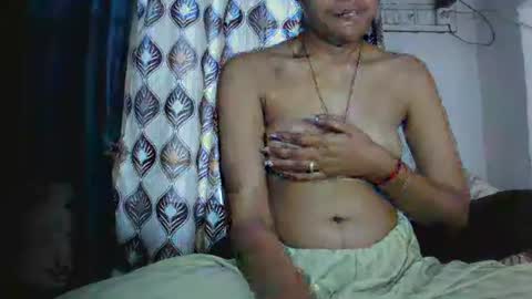 lola online show from March 23, 5:45 am