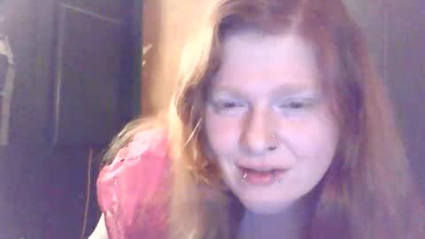 hotredhead666 online show from January 16, 4:54 am