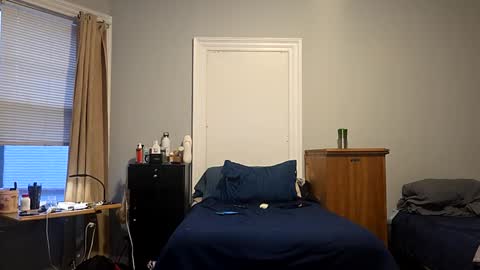 Snapshot of hotrox6942 chatting on September 10, 10:27 am hotrox6942 online show from September 10, 10:27 am