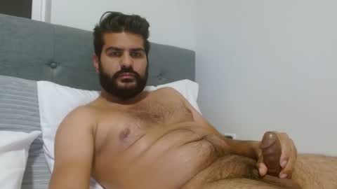 hotsexdude69 online show from November 18, 2:36 am