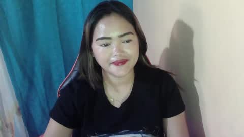 hotsexymam online show from June 24, 5:03 am