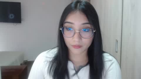 AMY online show from February 8, 7:16 pm