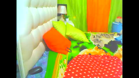 THEONE online show from March 8, 9:40 pm