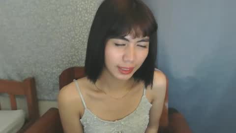 hottestdella69 online show from October 30, 4:40 pm