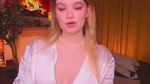 Jane  online show from November 23, 5:44 pm