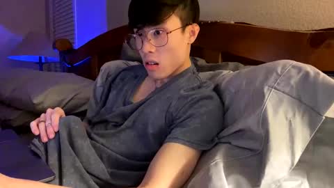 hottiewithabody101 online show from January 14, 8:06 pm