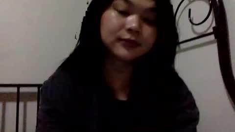 Sam online show from May 17, 4:38 pm