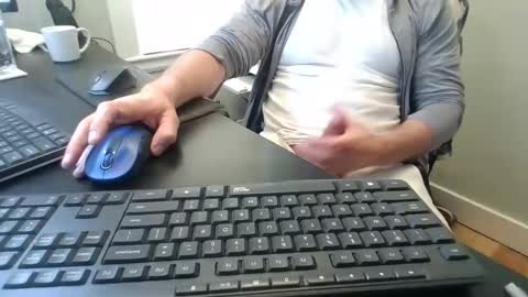 hoverday online show from May 11, 12:34 pm