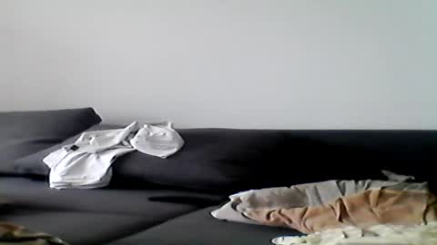 hubikush22 online show from May 17, 10:46 am