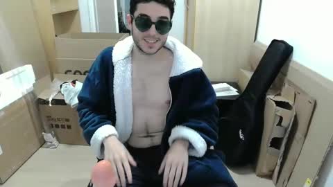 Little buddy  online show from February 4, 3:57 pm